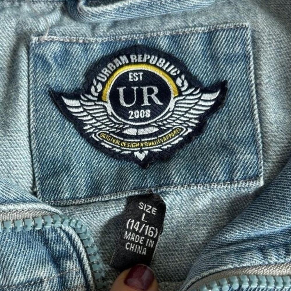 Urban Republic Kids Blue Denim Hybrid Hoodie Jacket Gray Moto Sleeves Size 14/16 - Picture 3 of 8